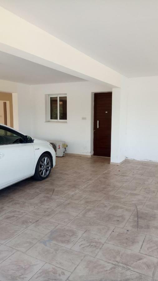 Nissi Beach,Ground Floor Flat Айя-Напа Экстерьер фото